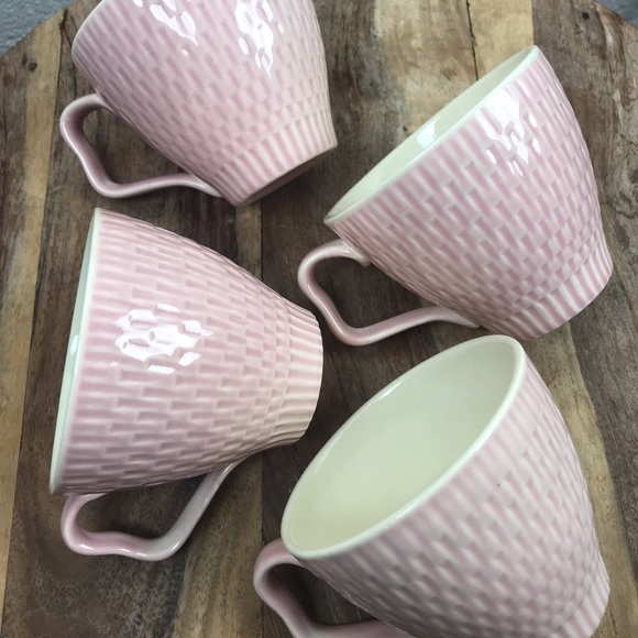 Vintage l 50s Red Wing Capistrano Mid-Century Pink Textured Basket Weave Tea Cup - Picture 10 of 14